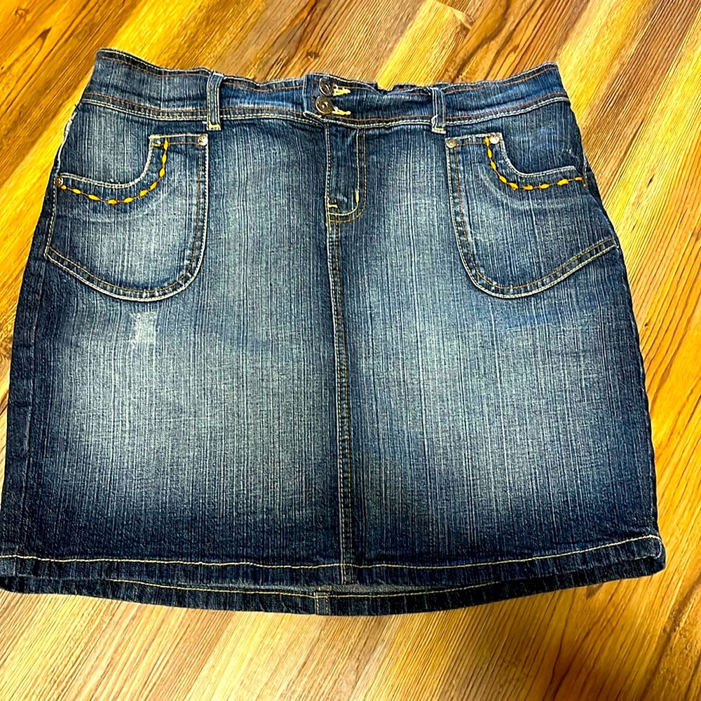 Vintage Blue Jean skirt by Paris Blues size Medium